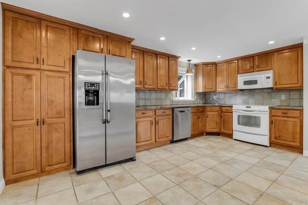 100 Kimball Rd., Dedham MA 02026 photo 5