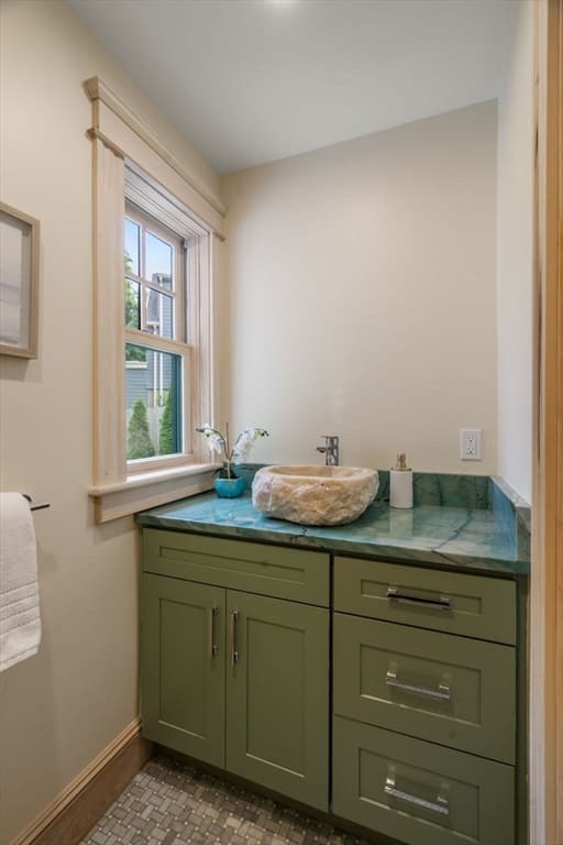 73 Main Street, Hull MA 02045 photo 27