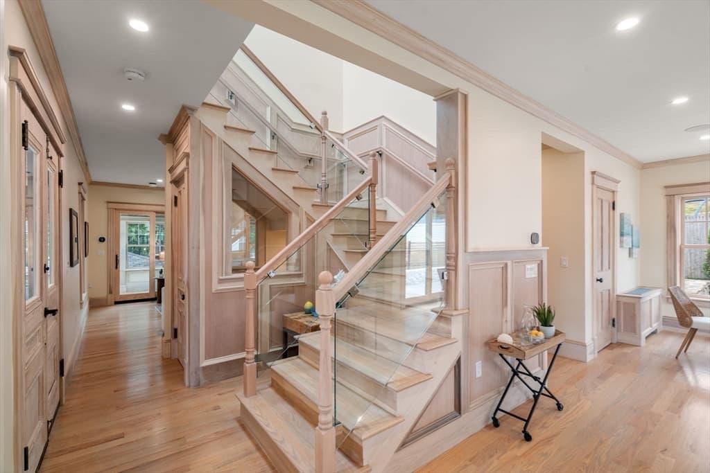 73 Main Street, Hull MA 02045 photo 17