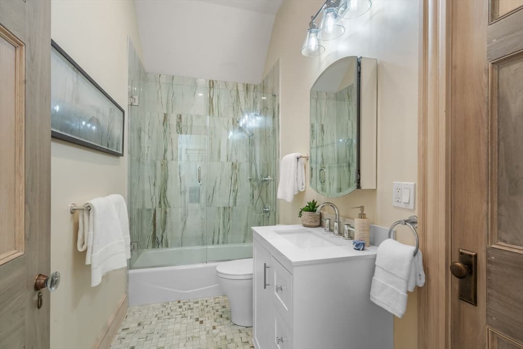 73 Main Street, Hull MA 02045 photo 19