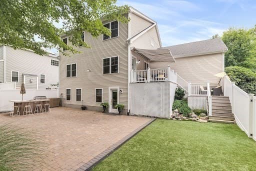 10 Charles View Ln # 10, Medway MA 02053 photo 34