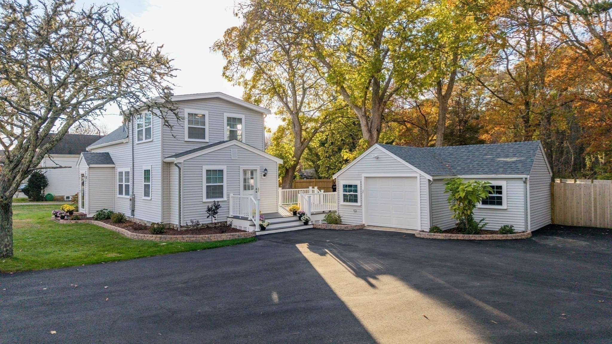 245 Wareham Rd, Marion MA 02738