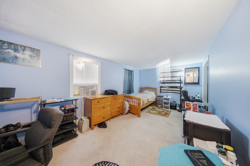 13 Hilton St, Framingham MA 01702 photo 24