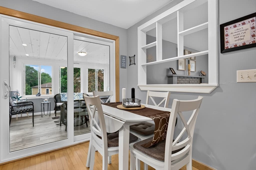 12 Clearwater Dr, Plymouth MA 02360 photo 5