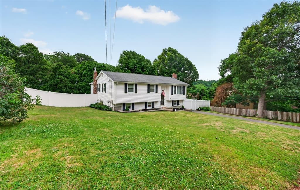 12 Clearwater Dr, Plymouth MA 02360 photo 34