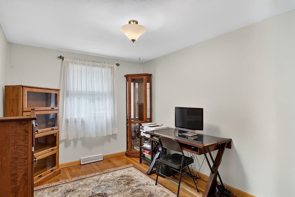 12 Clearwater Dr, Plymouth MA 02360 photo 19