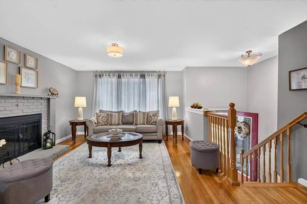 12 Clearwater Dr, Plymouth MA 02360 photo 8