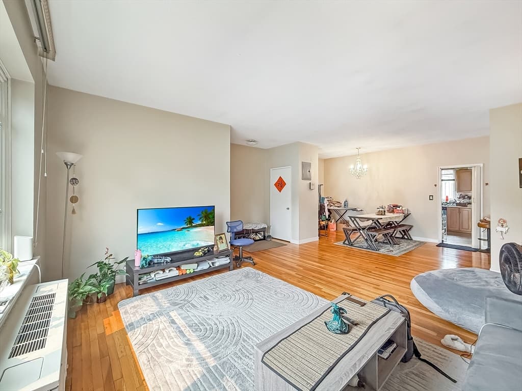 Condominium at 573 Washington St # 29, Brookline MA 02446, photo 4 of 20