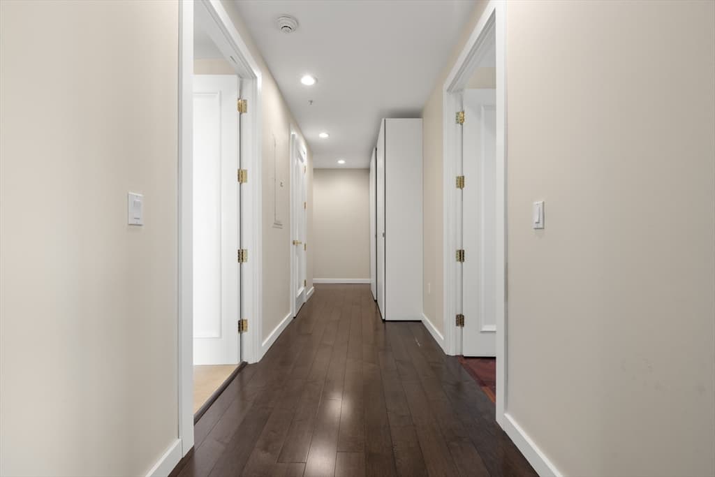 Condominium at 2 Avery St # 35G, Boston MA 02111, Boston, photo 17 of 20