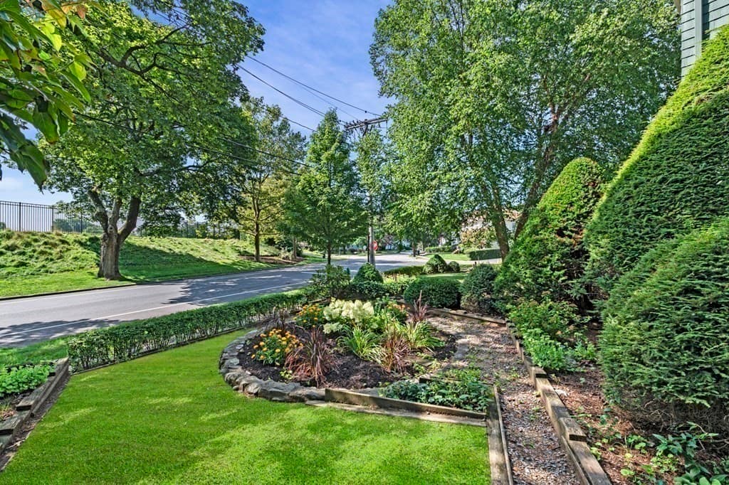 143 Oakley Road # 143, Belmont MA 02478 photo 27