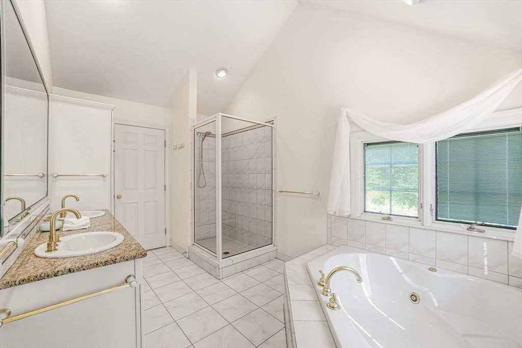 85 Cedarwood Rd, Boxborough MA 01719 photo 23