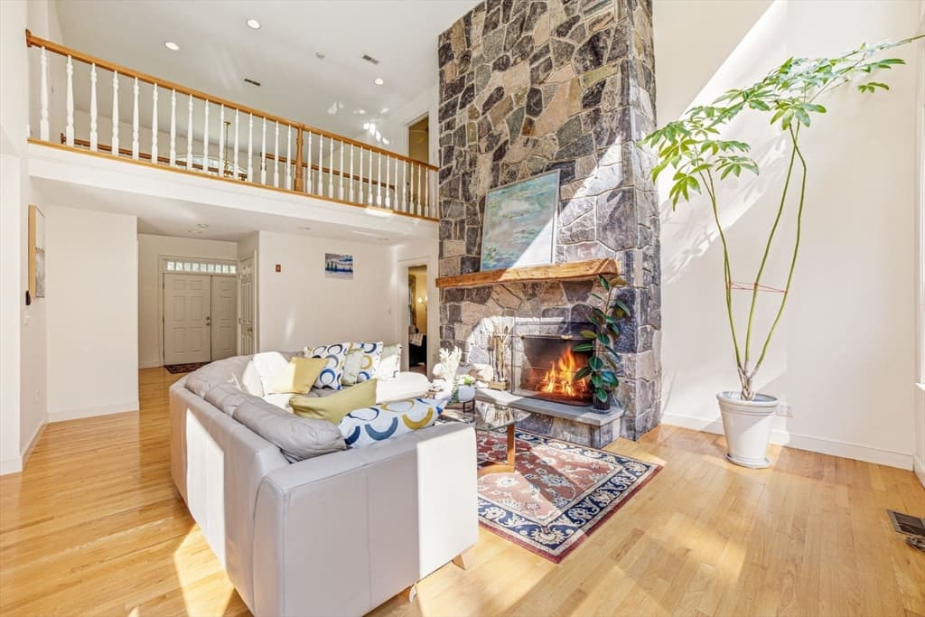 85 Cedarwood Rd, Boxborough MA 01719 photo 4