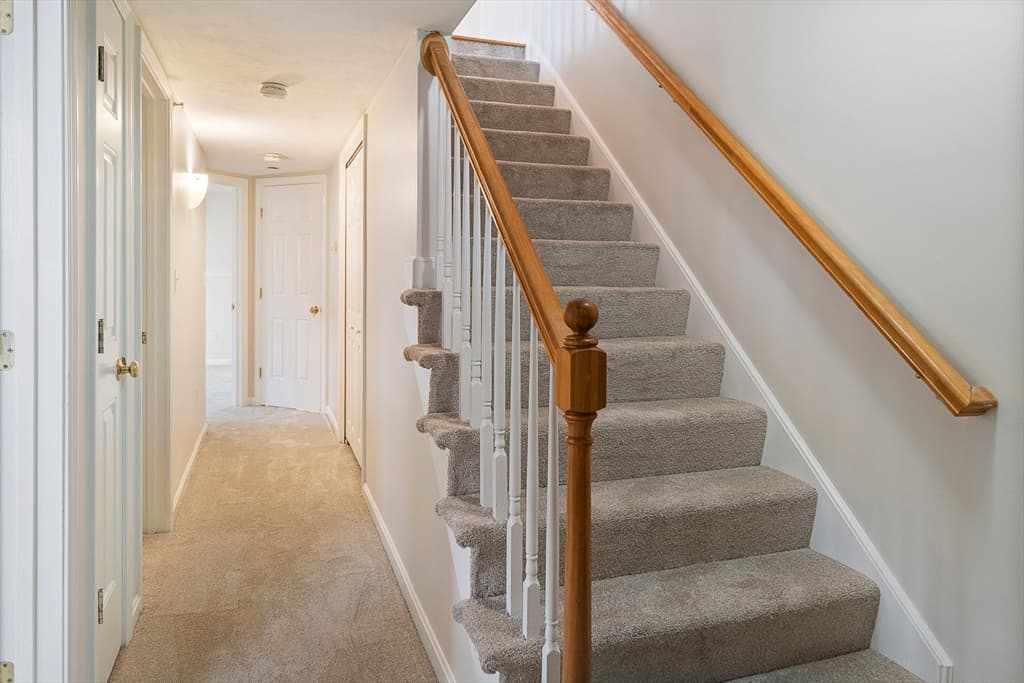 Condominium at 17 Business Ter # 17, Boston MA 02136, Boston, photo 12 of 30