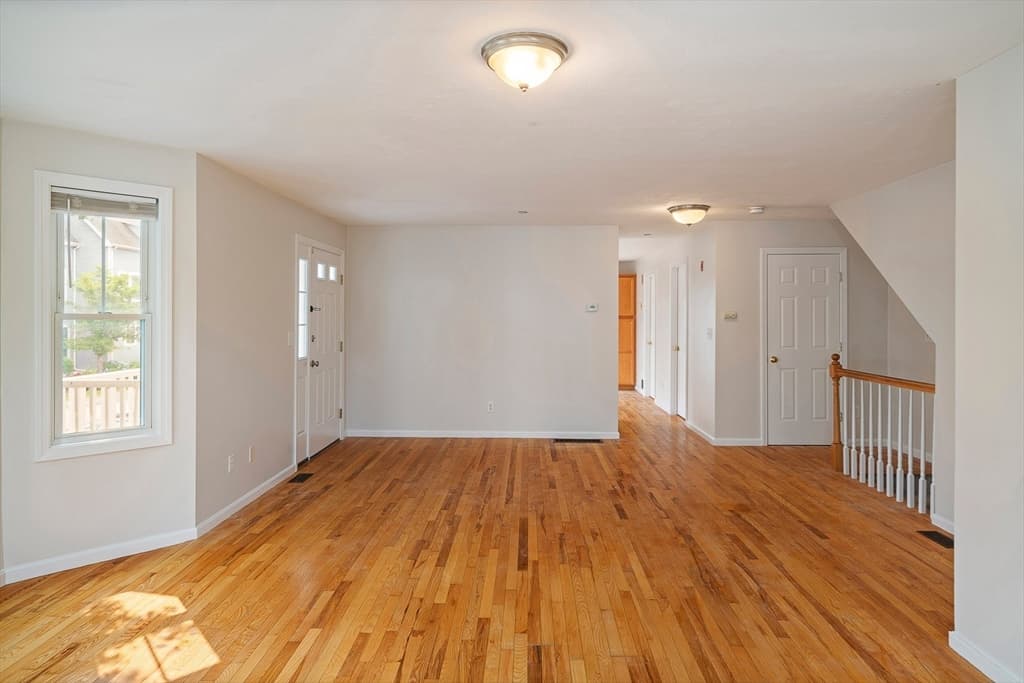 Condominium at 17 Business Ter # 17, Boston MA 02136, Boston, photo 9 of 30