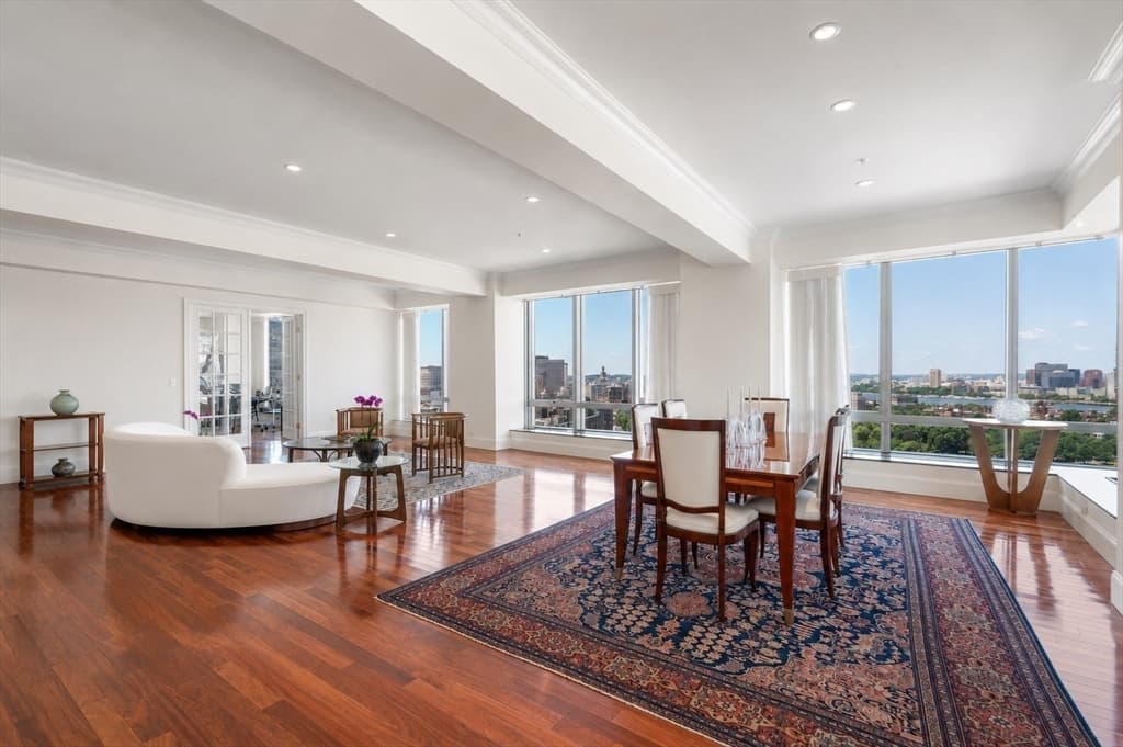 2 Avery Street # 21E, Boston MA 02111 photo 2