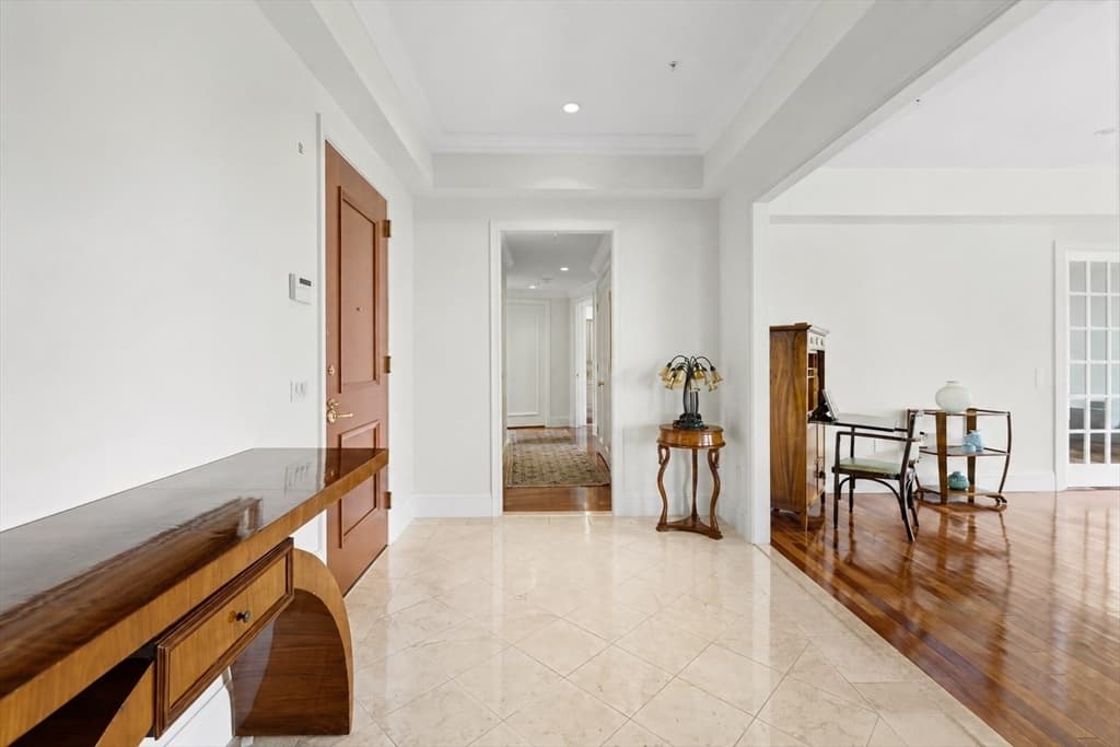 2 Avery Street # 21E, Boston MA 02111 photo 16