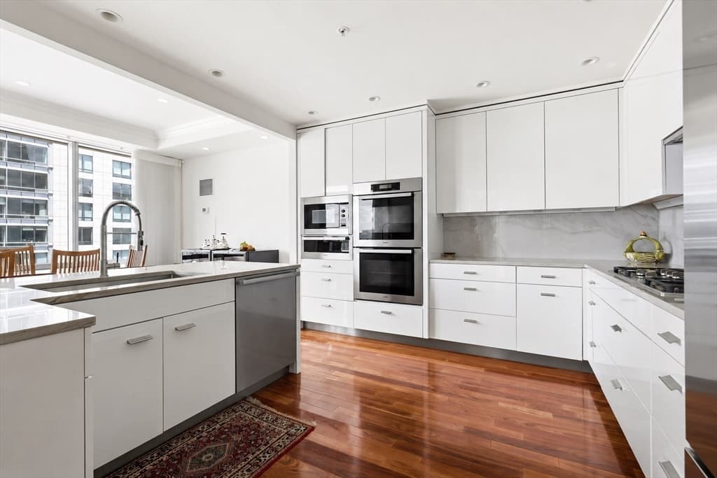 2 Avery Street # 21E, Boston MA 02111 photo 7