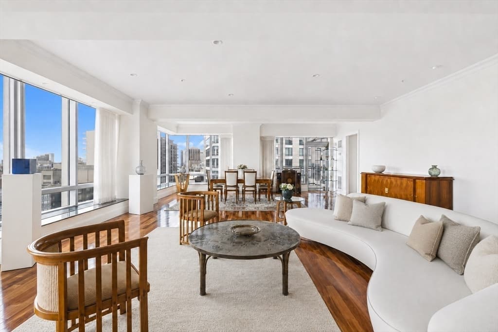 2 Avery Street # 21E, Boston MA 02111