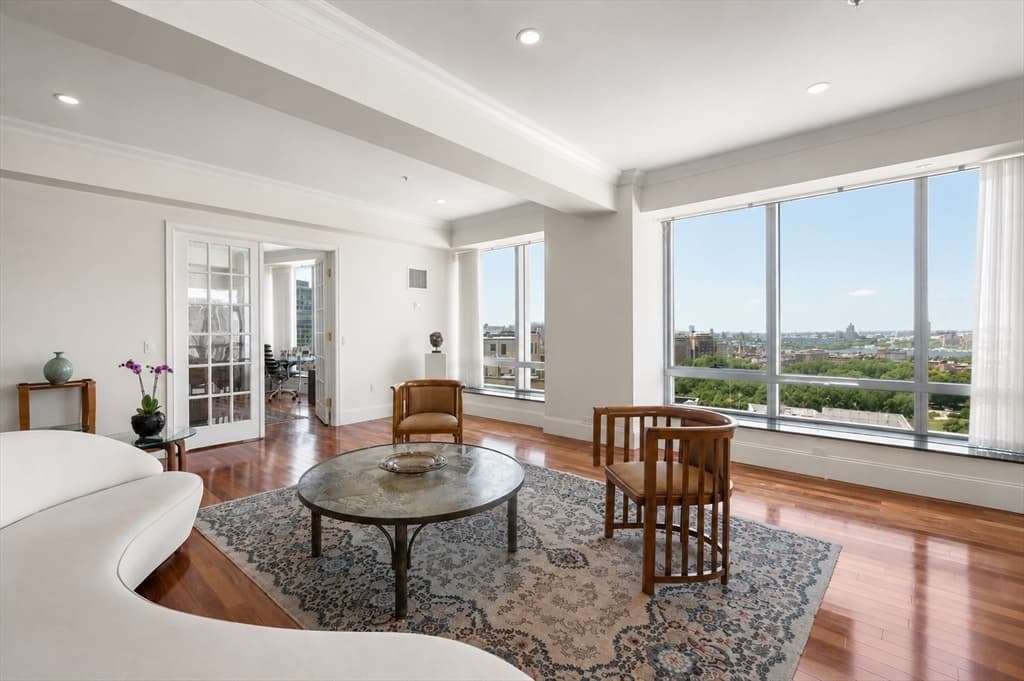 2 Avery Street # 21E, Boston MA 02111 photo 5