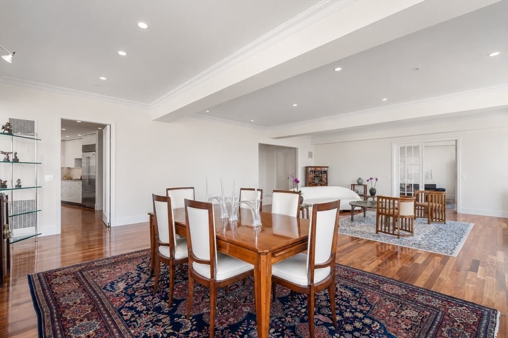2 Avery Street # 21E, Boston MA 02111 photo 4