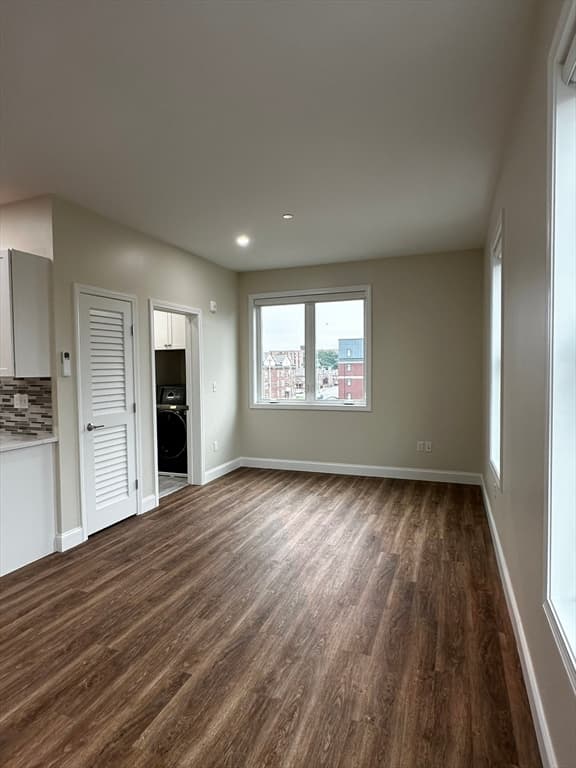 408 Suffolk St # 0, Lowell MA 01854 photo 8