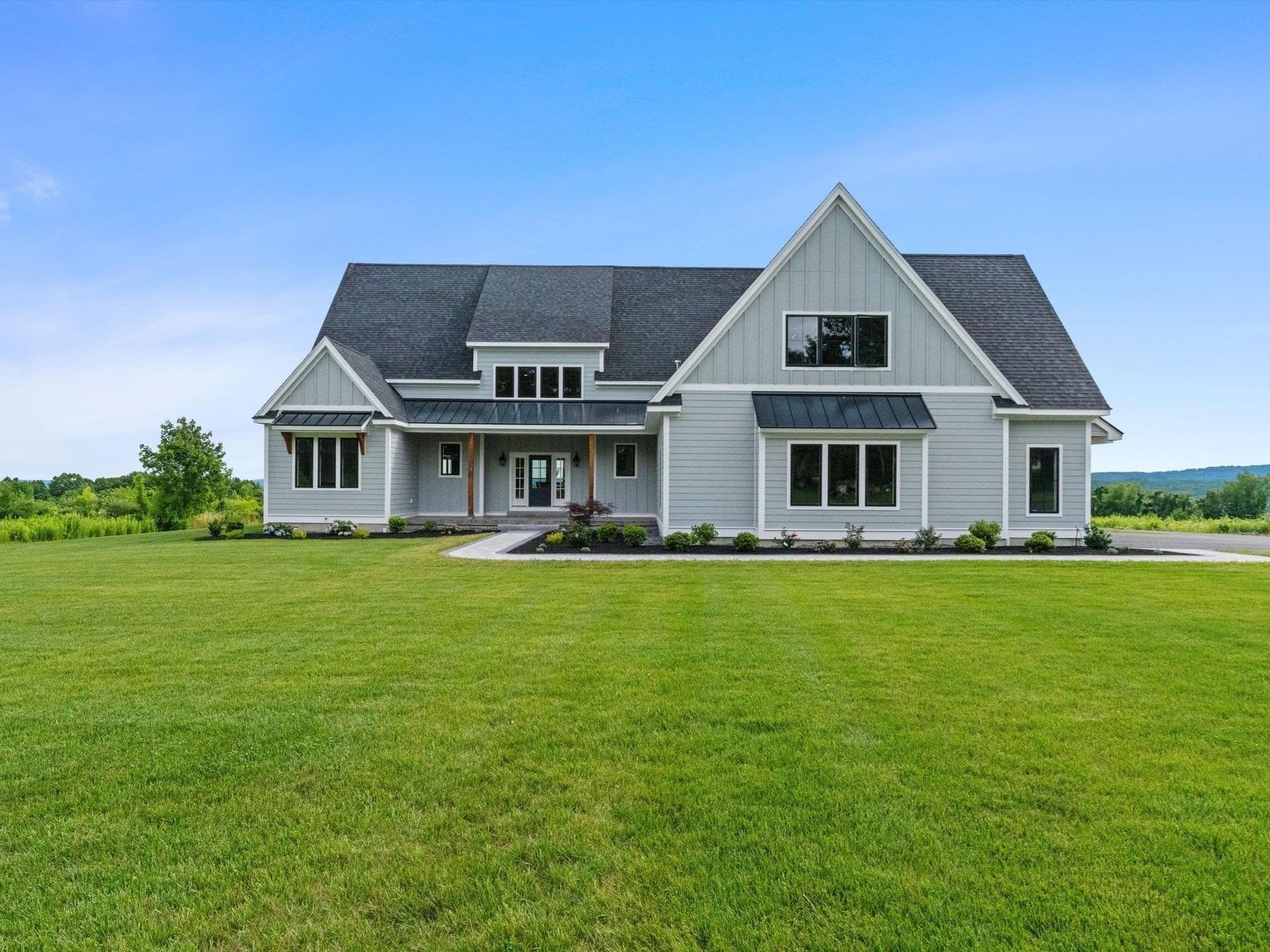 Single Family Residence at 170 Justice Hill Rd, Sterling MA 01564, photo 2 of 42