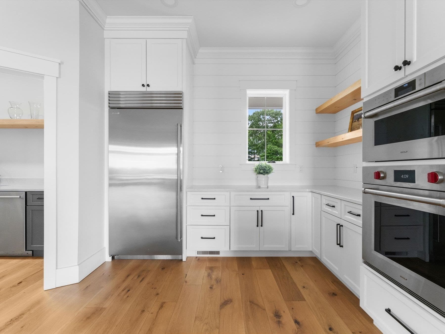 Single Family Residence at 170 Justice Hill Rd, Sterling MA 01564, photo 7 of 42