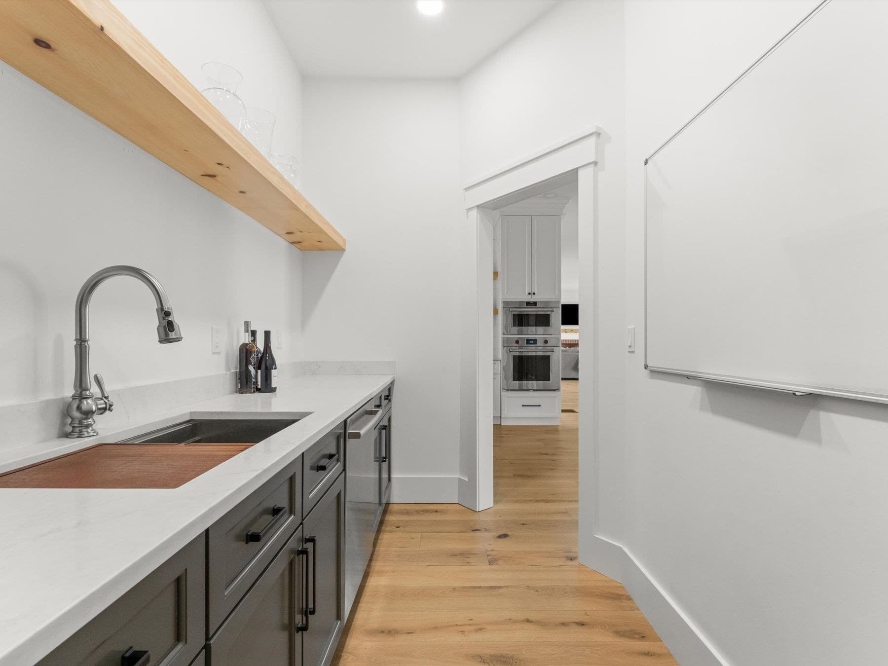 Single Family Residence at 170 Justice Hill Rd, Sterling MA 01564, photo 10 of 42