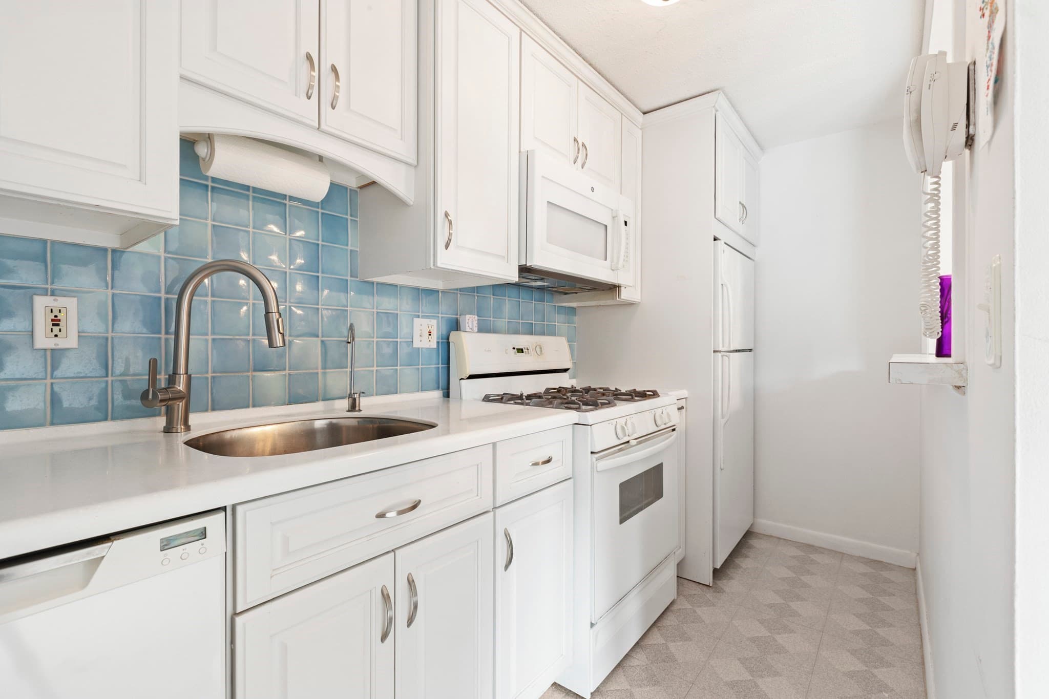Condominium at 40 Will Dr # 48, Canton MA 02021, Canton, photo 9 of 29