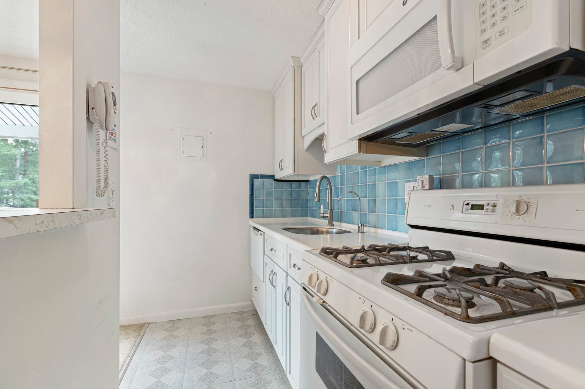 Condominium at 40 Will Dr # 48, Canton MA 02021, Canton, photo 10 of 29