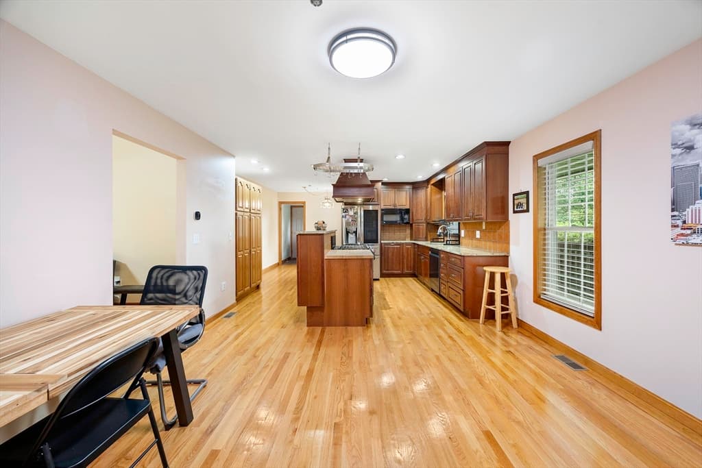 7 Margaret Dr, Wilbraham MA 01095 photo 7