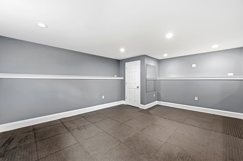 97 Hartwell Rd, Bedford MA 01730 photo 28