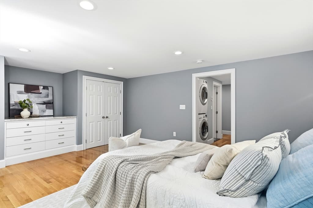 97 Hartwell Rd, Bedford MA 01730 photo 14