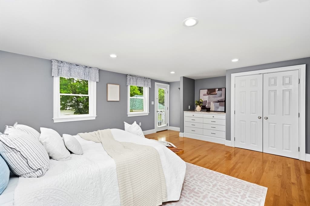 97 Hartwell Rd, Bedford MA 01730 photo 15