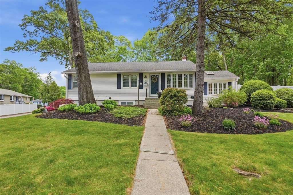 Single Family Residence at 35 Alpine St, Millbury MA 01527, Millbury, photo 2 of 42