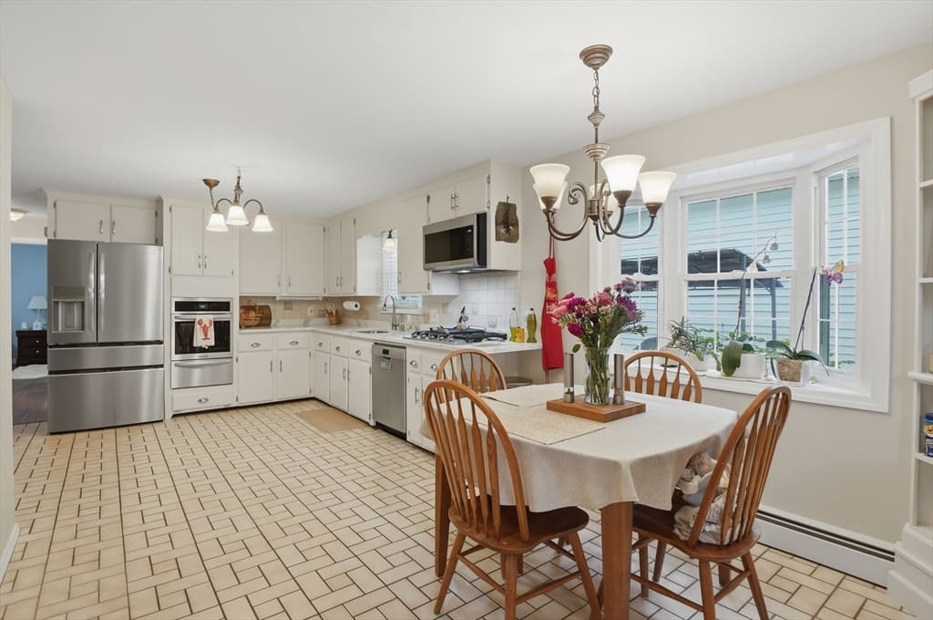 Single Family Residence at 35 Alpine St, Millbury MA 01527, Millbury, photo 6 of 42