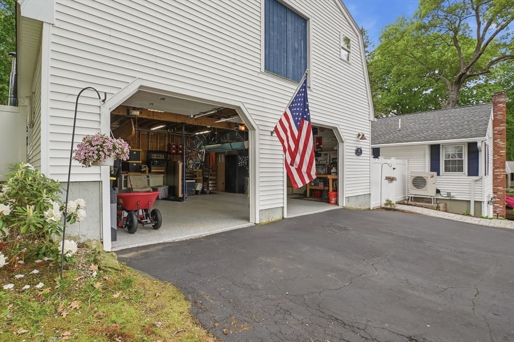 Single Family Residence at 35 Alpine St, Millbury MA 01527, Millbury, photo 37 of 42