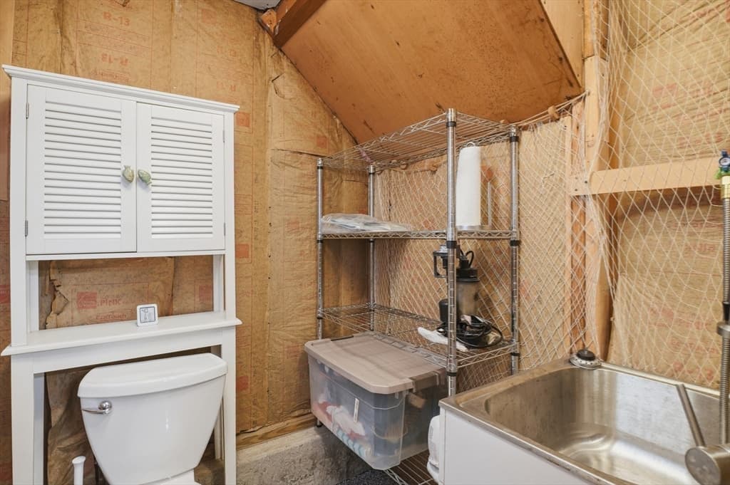 Single Family Residence at 35 Alpine St, Millbury MA 01527, Millbury, photo 40 of 42