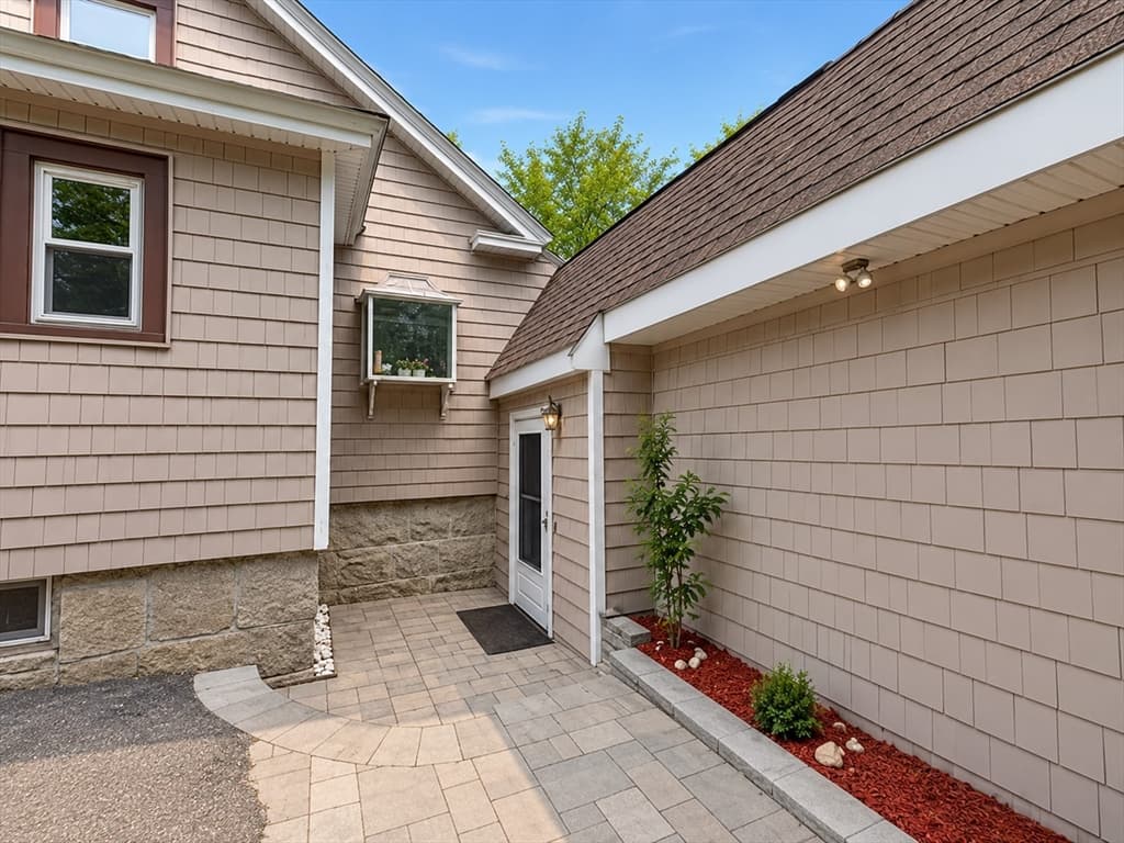 230 Main St, Chelmsford MA 01863 photo 2