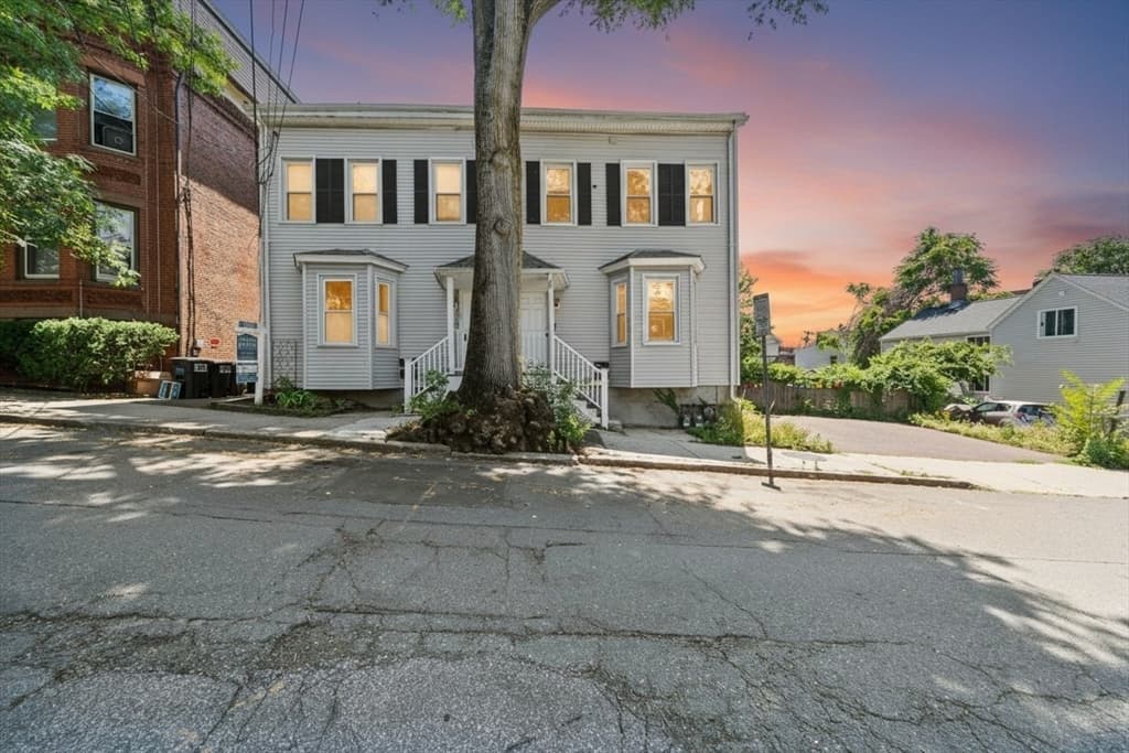 86 Mount Vernon St # 2, Somerville MA 02145 photo 2