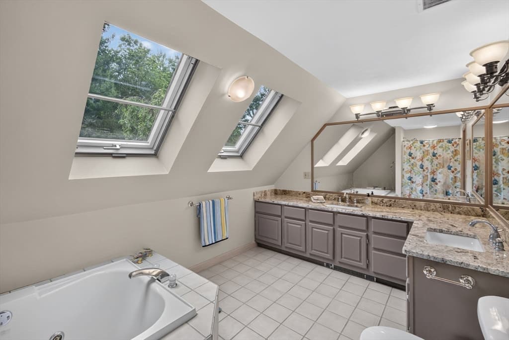 5 Acorn Ln, Mattapoisett MA 02739 photo 18