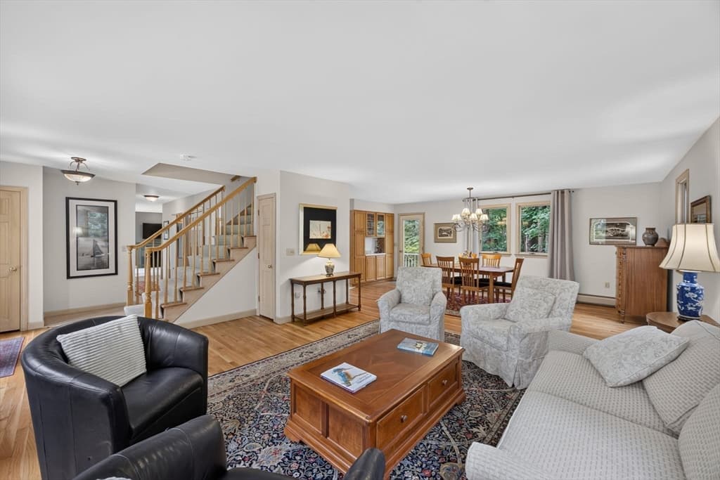 5 Acorn Ln, Mattapoisett MA 02739 photo 8