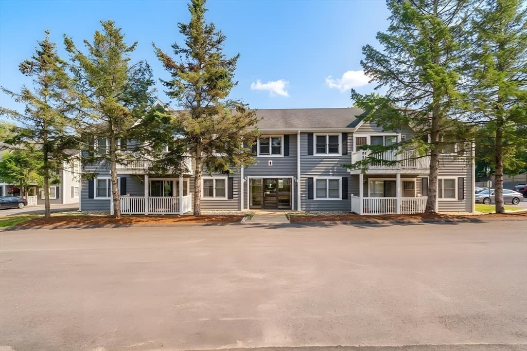 450 Somerset Ave # 705, Taunton MA 02780 photo 24