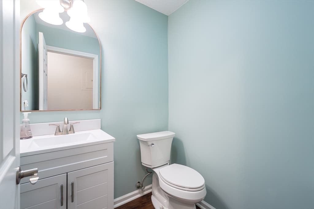 450 Somerset Ave # 705, Taunton MA 02780 photo 14