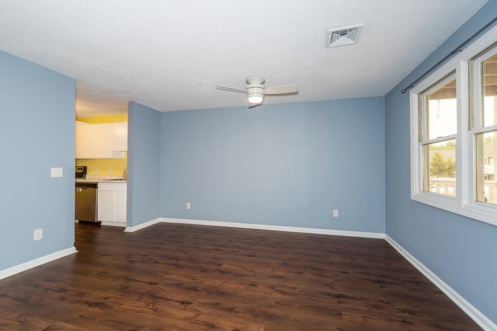 450 Somerset Ave # 705, Taunton MA 02780 photo 11