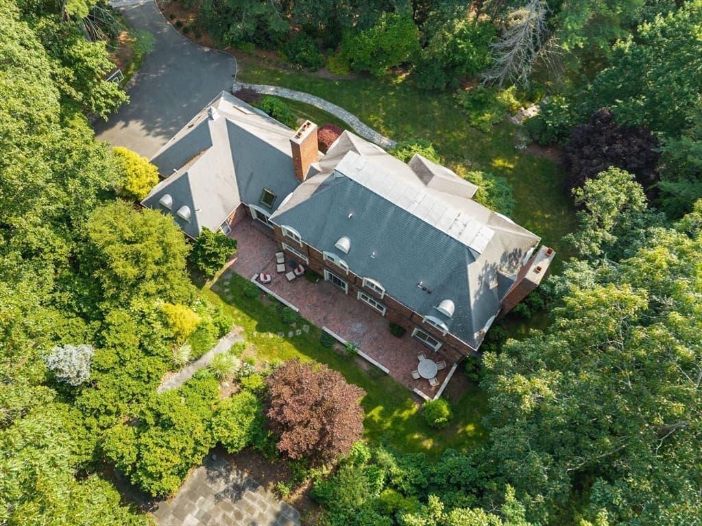Single Family Residence at 11 Fox Run Rd, Dover MA 02030, Dover, photo 27 of 28