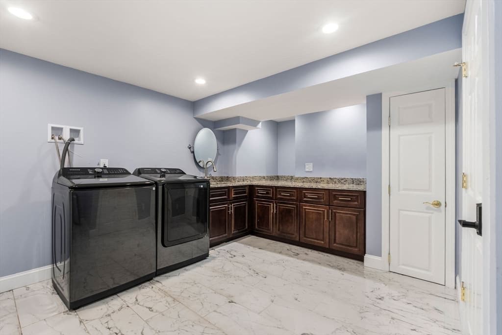 Single Family Residence at 11 Fox Run Rd, Dover MA 02030, Dover, photo 22 of 28