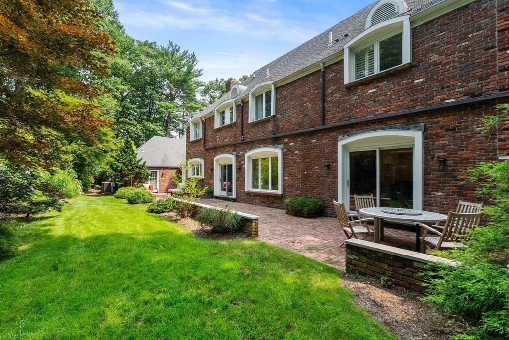 Single Family Residence at 11 Fox Run Rd, Dover MA 02030, Dover, photo 25 of 28