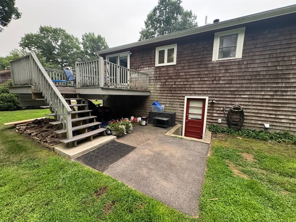 750 King Philip St, Raynham MA 02767 photo 6