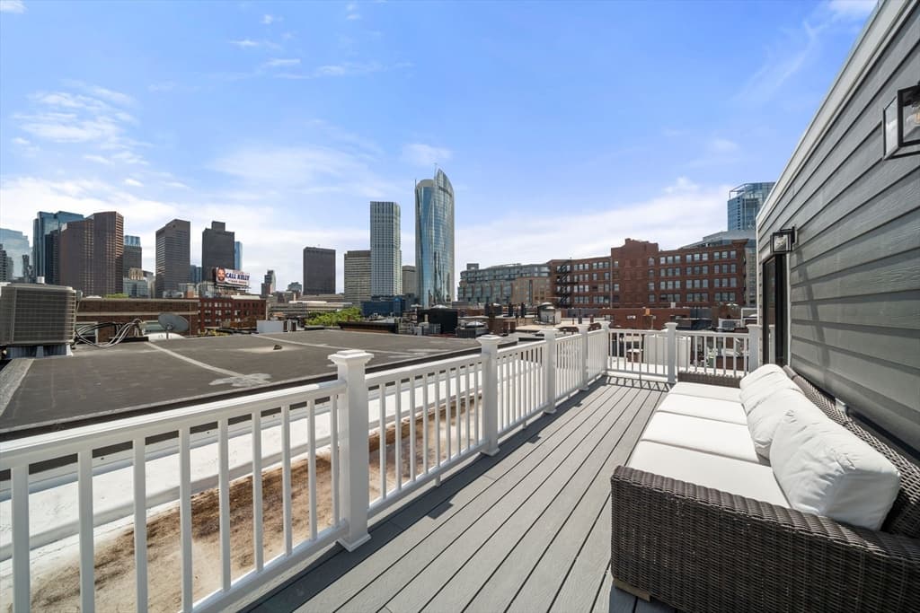 Condominium at 51 North Margin St, Boston MA 02113, Boston, photo 15 of 18